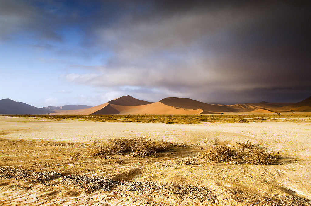 Low clouds, Sossusvlei