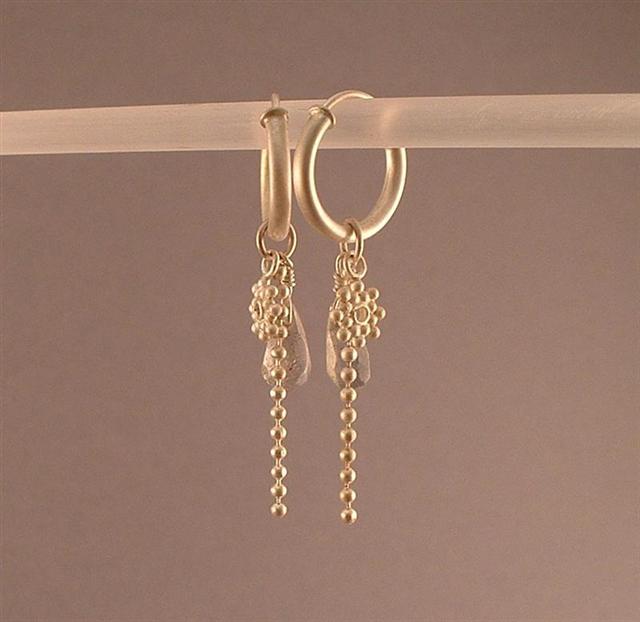 WE35 - Labradorite  Silver Earrings