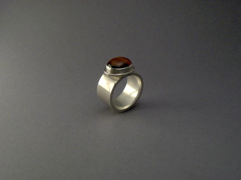 WR60 - Tigers Eye Ring