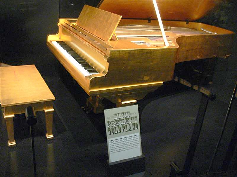 Elvis Gold Piano