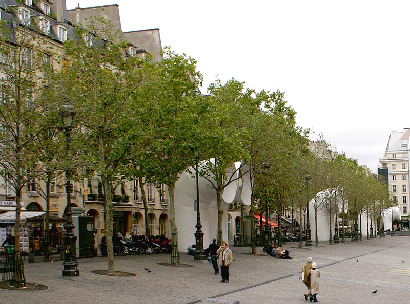 Beaubourg 02