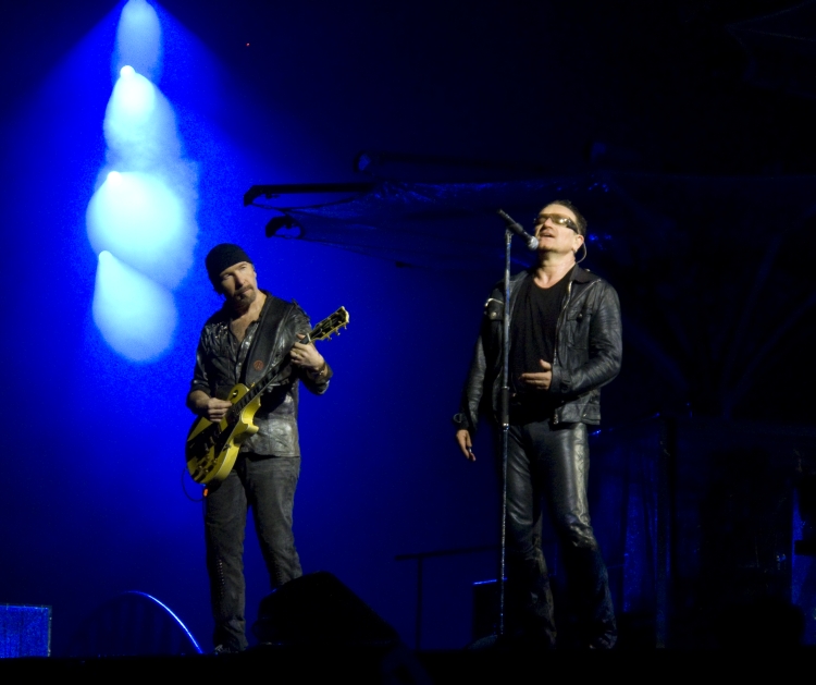 U2 - Brussels 09-23-2010 - 17