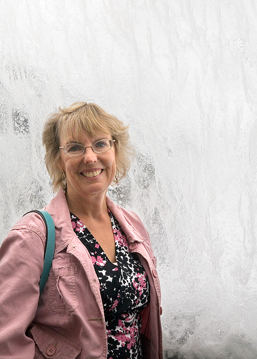 Lorrie at the Aquarium