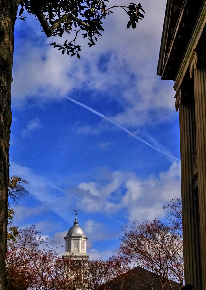 Vapor trails, Natchez, Mississippi, 2012