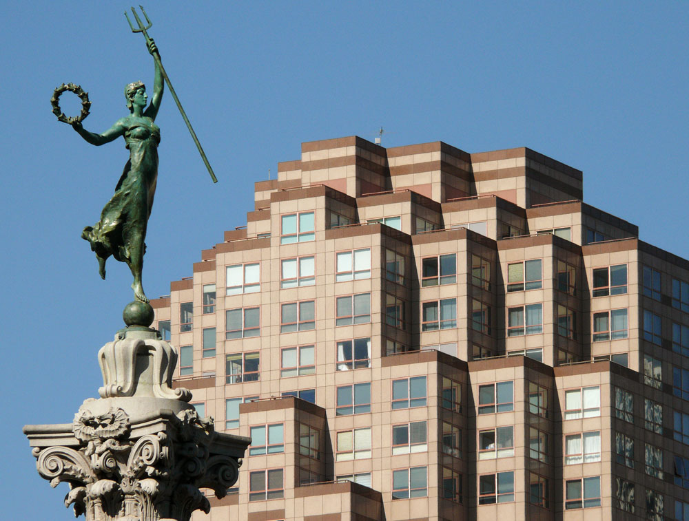 Statue and building, Union Square, San Francisco, California, 2007