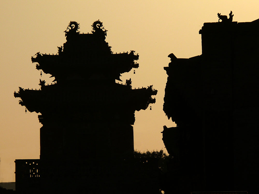 Dilemma, Pingyao, China, 2007