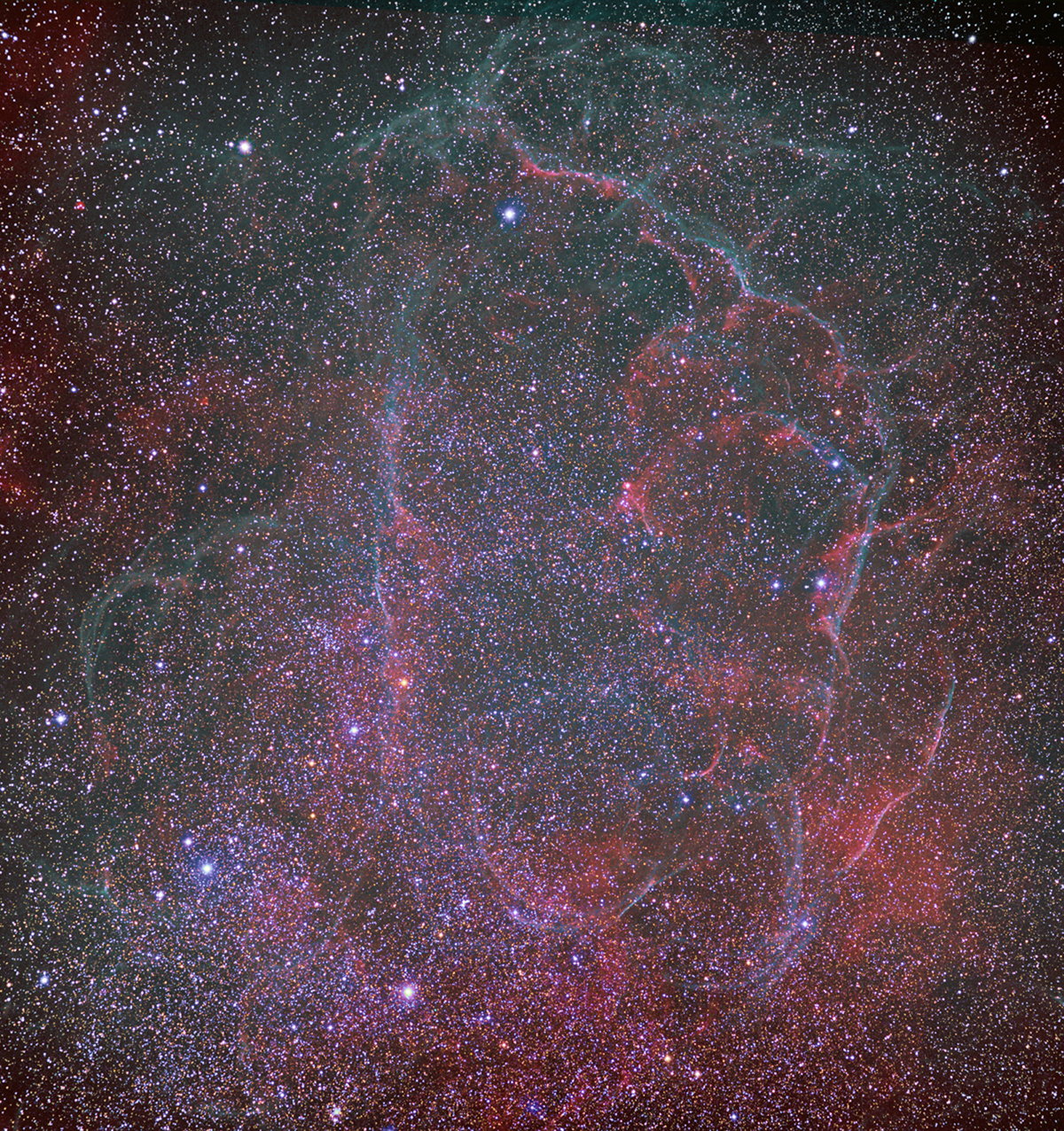 Vela SNR HaO111LRGB  V4.jpg