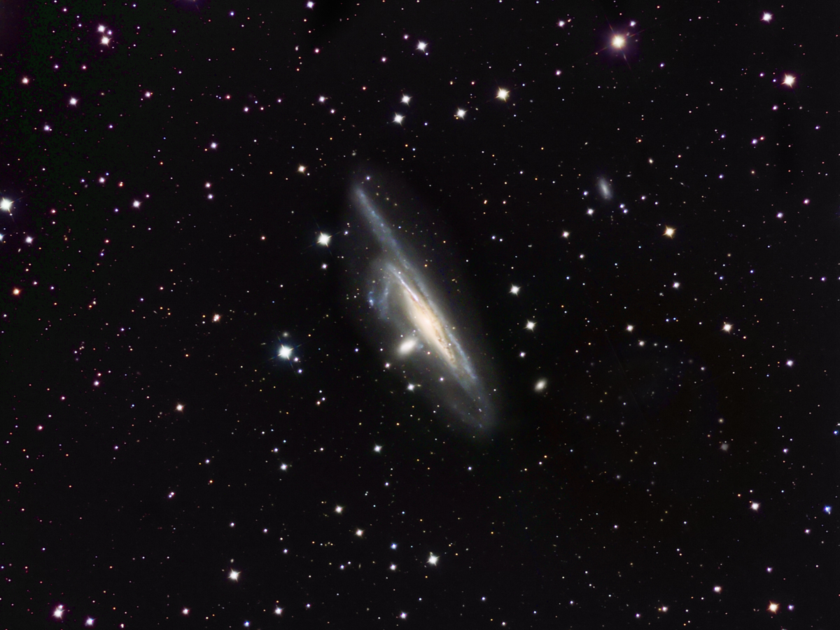 NGC1532 LRGB 150 60 60 60 V9.tif