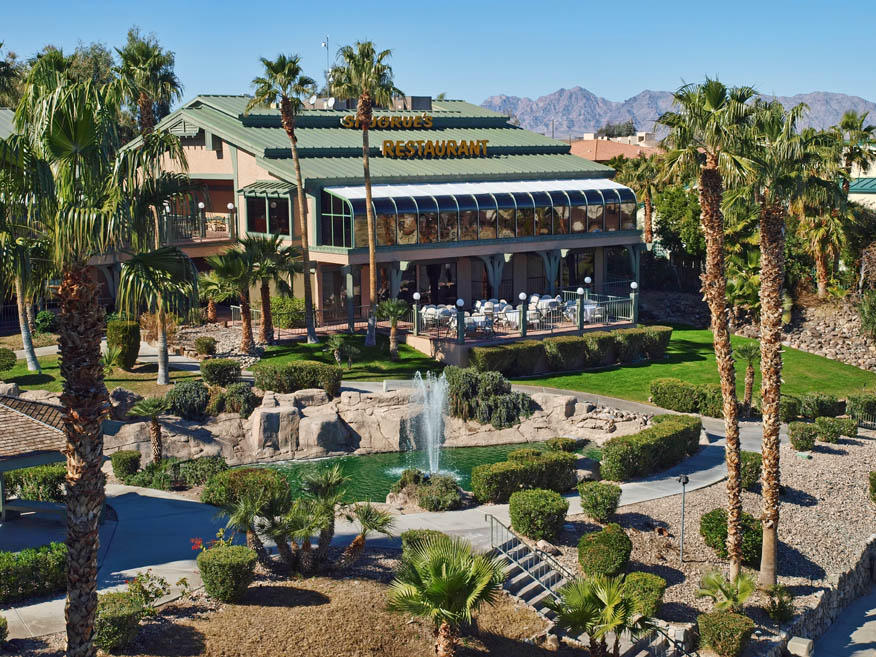 Shugrues Restaurant - waterfront dining at its finest