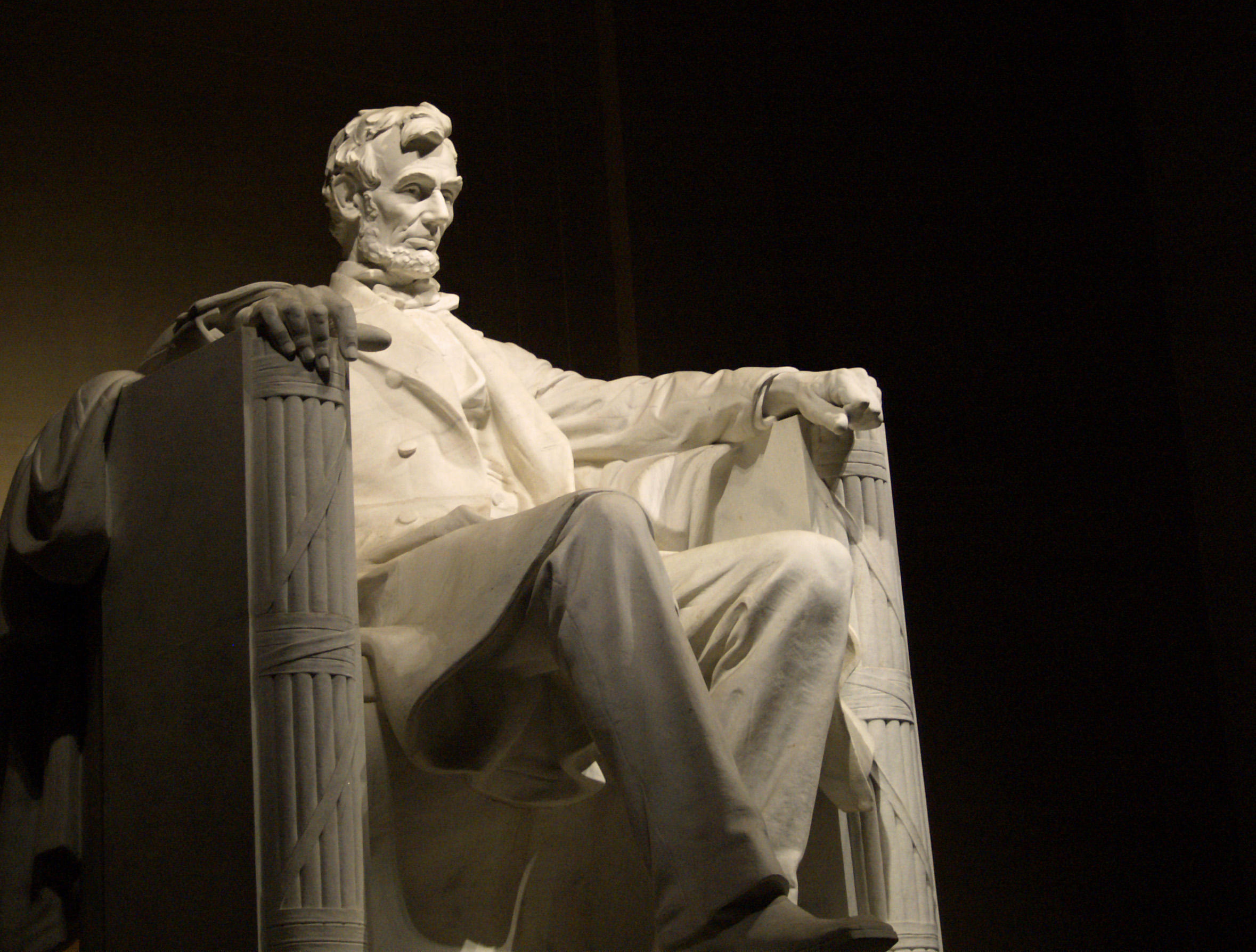Lincoln Statue 2