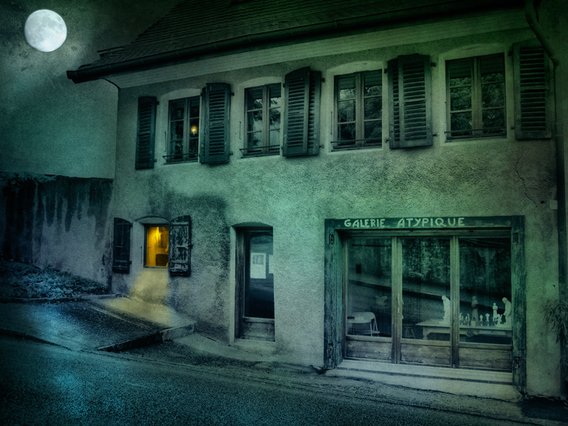 The house  of the art gallery...