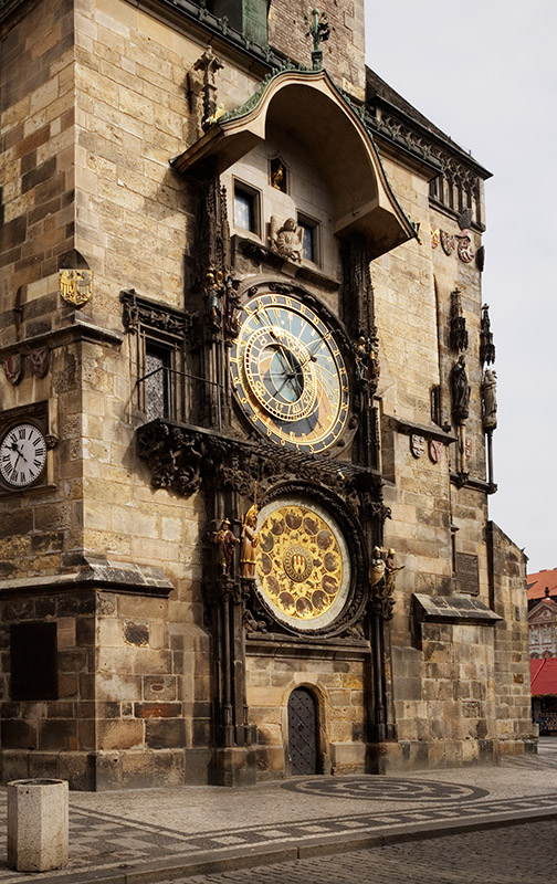 1608AstronomicalClock.jpg