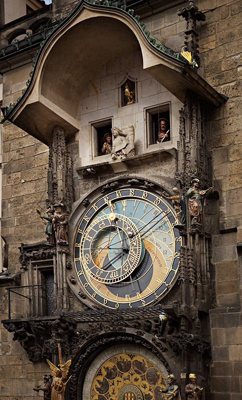 1644AstronomicalClockChiming.jpg