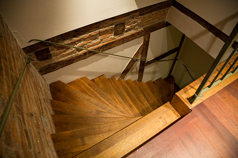 1599IronGateHotel.jpg