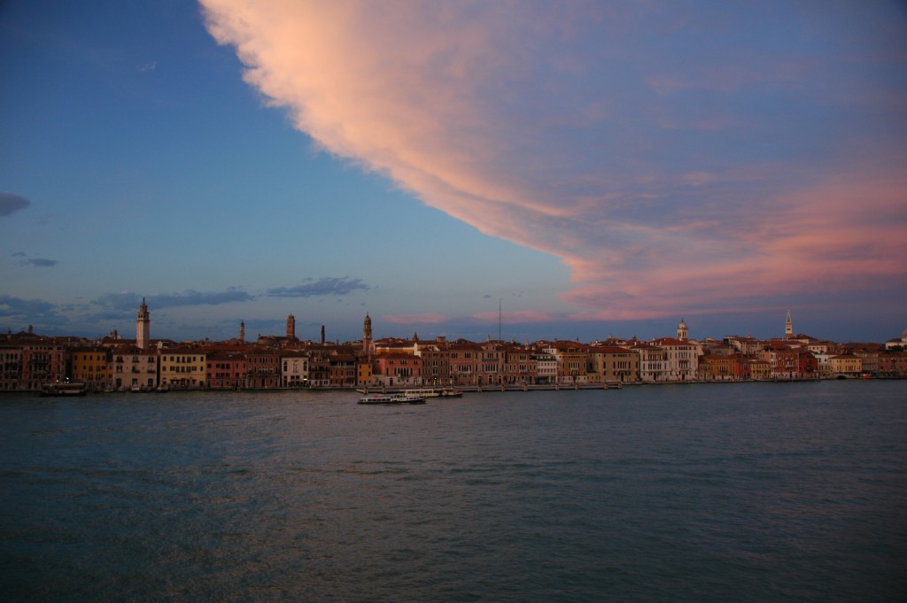 Wide_Jeff_Heyen_Venezia_old_1.jpg