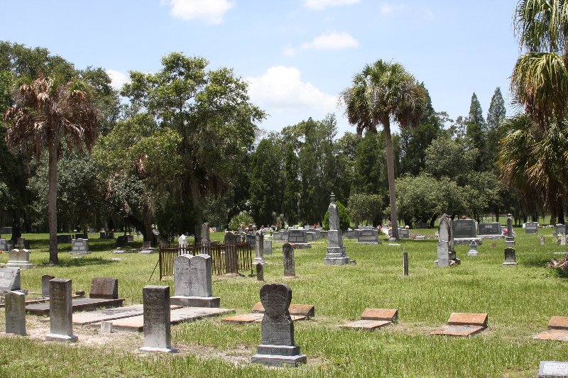 Alderman Pelote Cemetery - July 2008