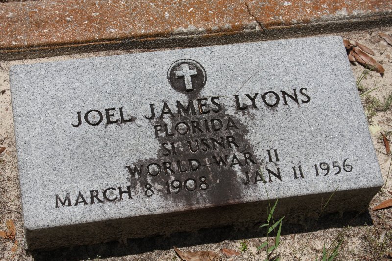 Lyons, Alderman Pelote Cemetery - July 2008