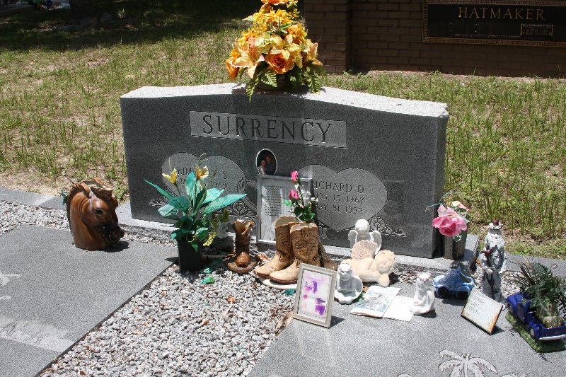 Surrency, Alderman Pelote Cemetery - July 2008