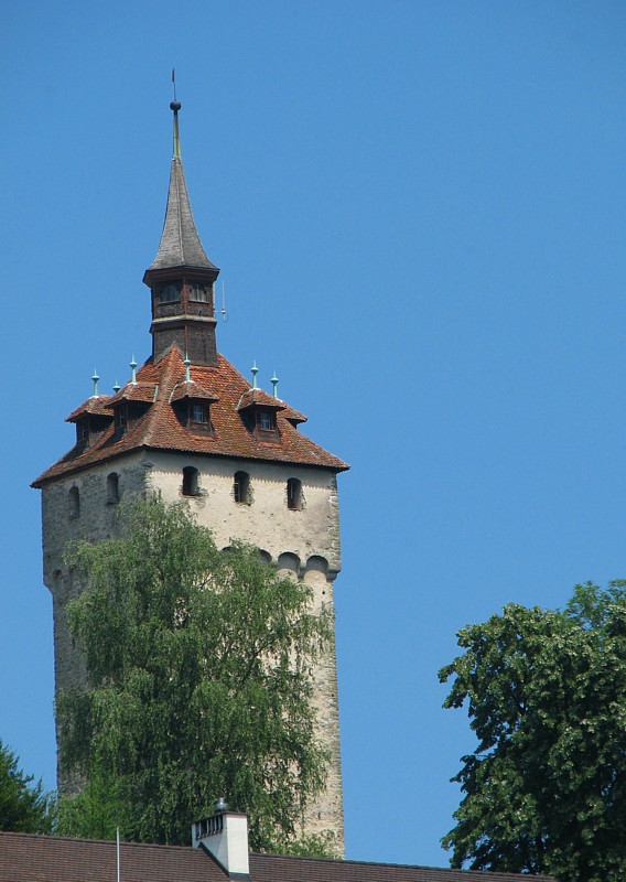 tour du mur exterieur