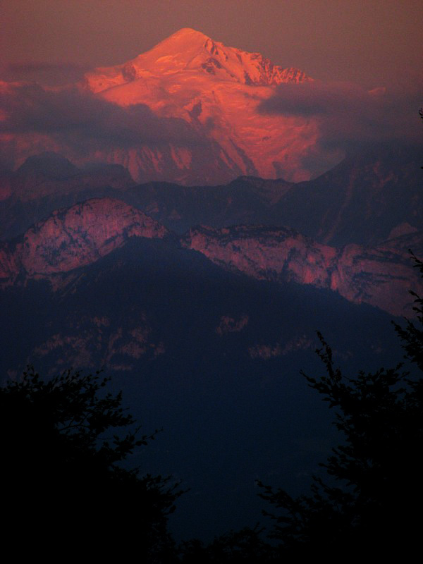 dernire lumire sur le Mont-Blanc
