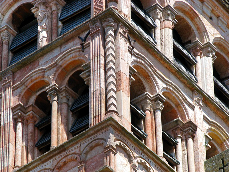 colonnades du clocher