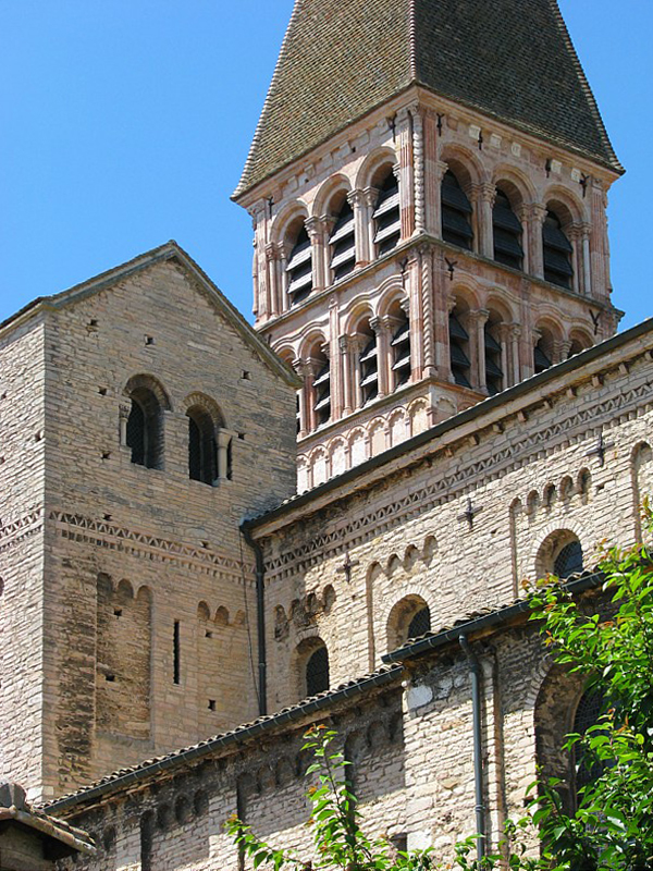 clocher et chapelle