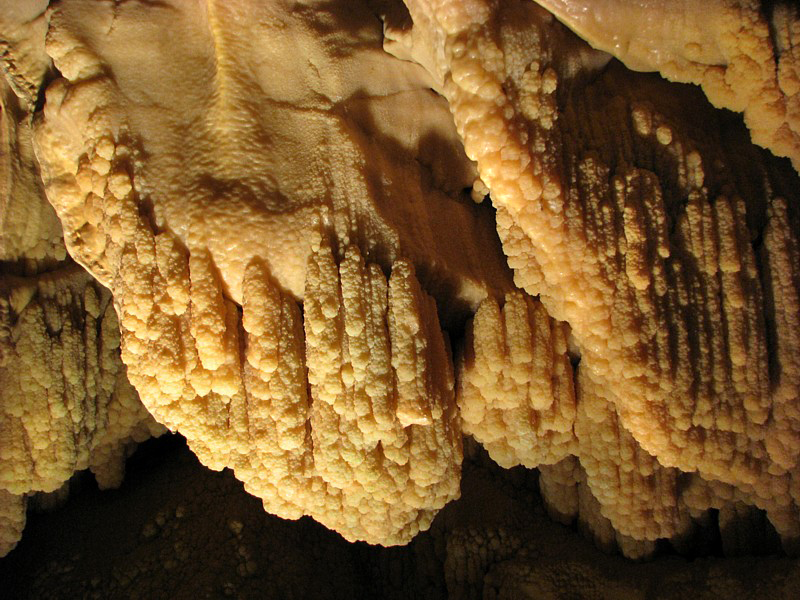 stalactites en grappe