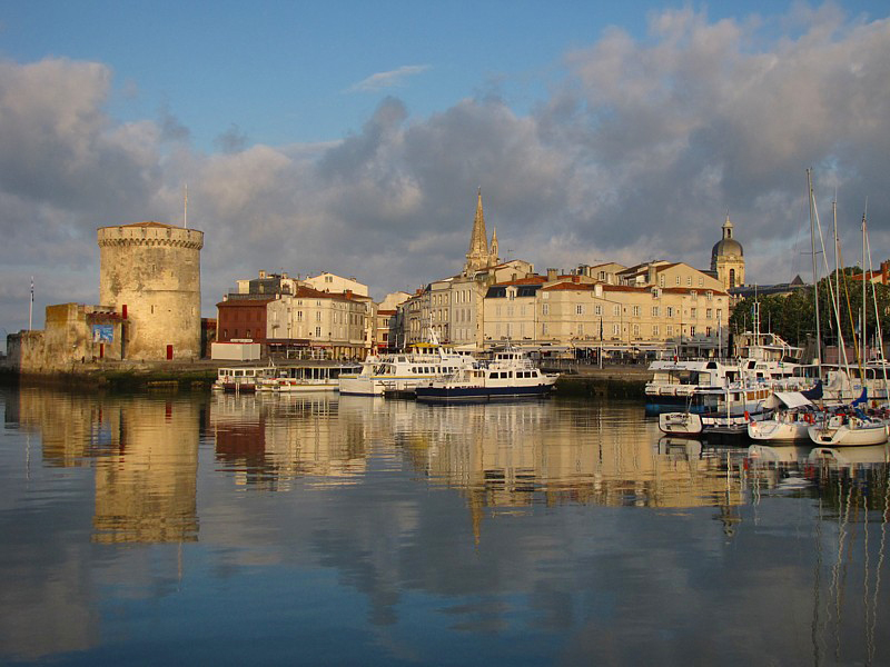 dans le vieux port