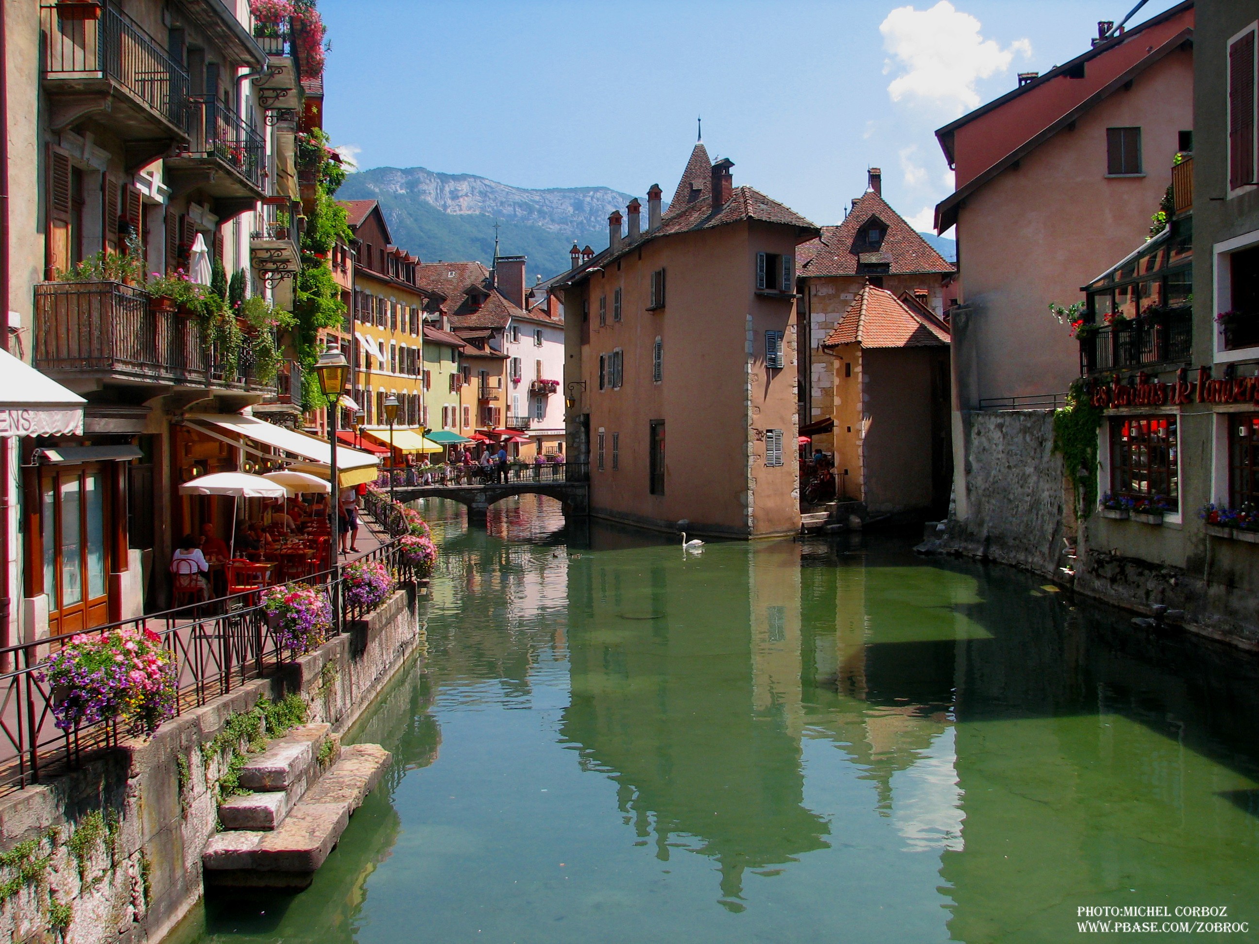 ANNECY  fond dcran