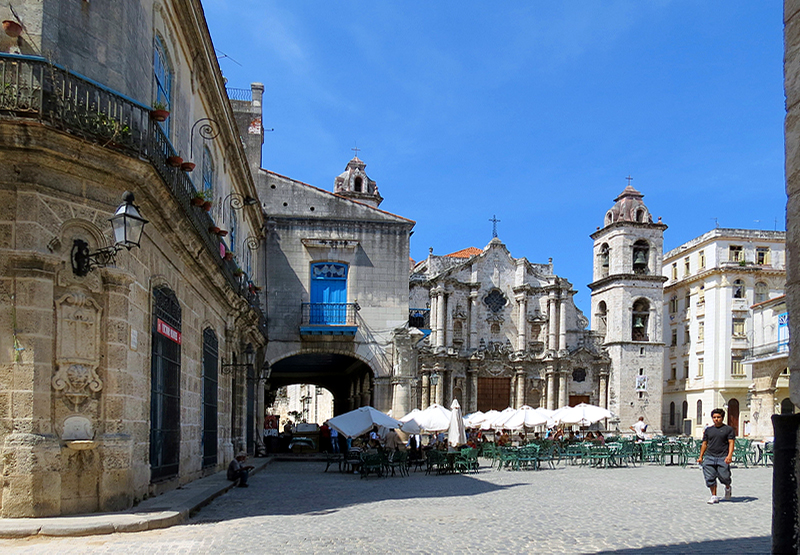 plaza de la cathedrale