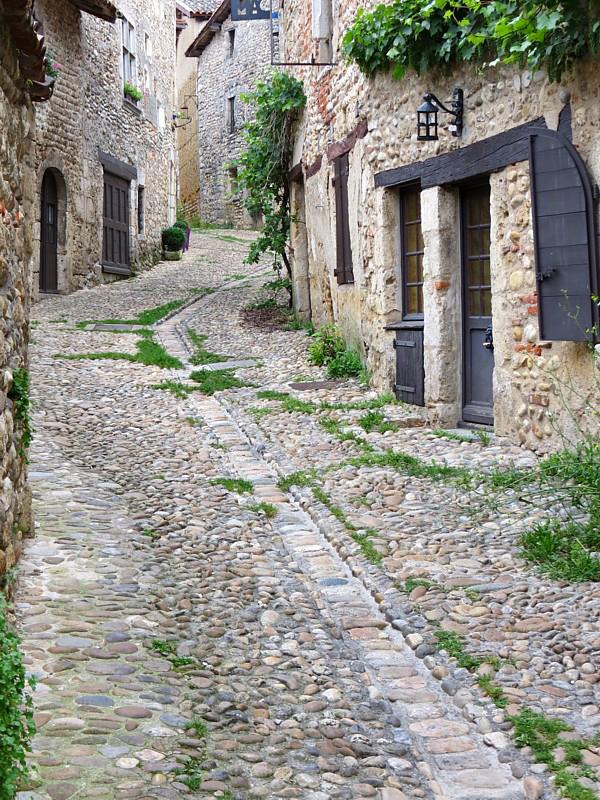 montée en enfilade