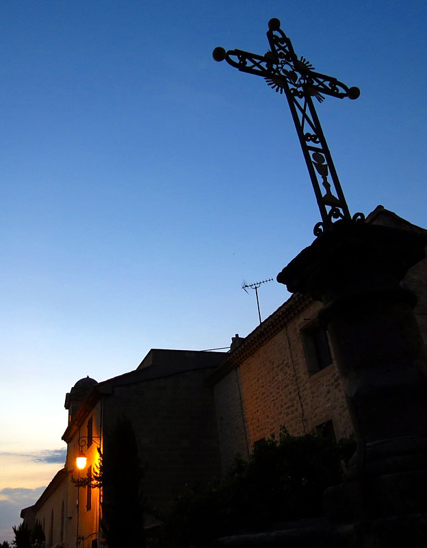 la croix dans le ciel.