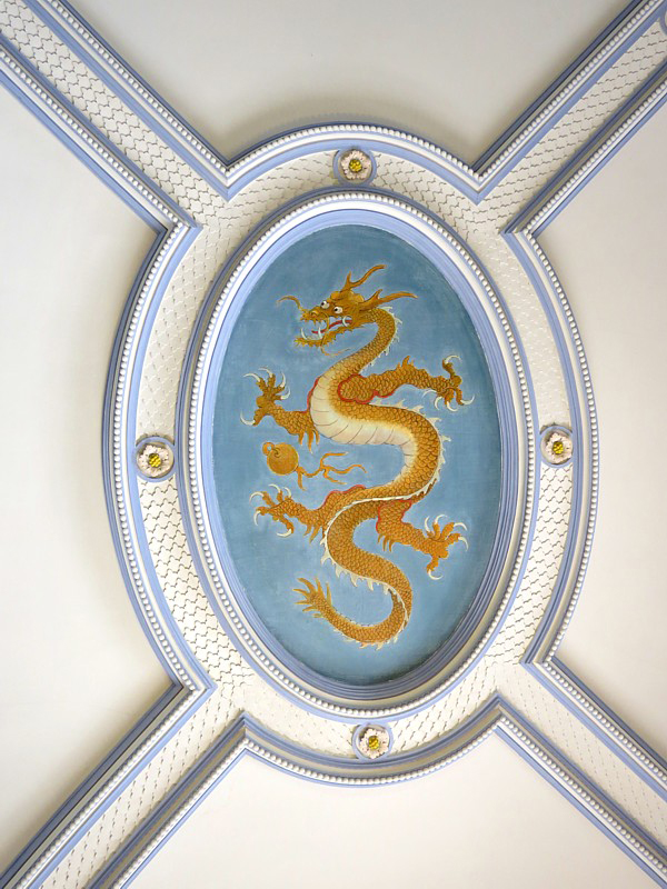 Dragon du plafond