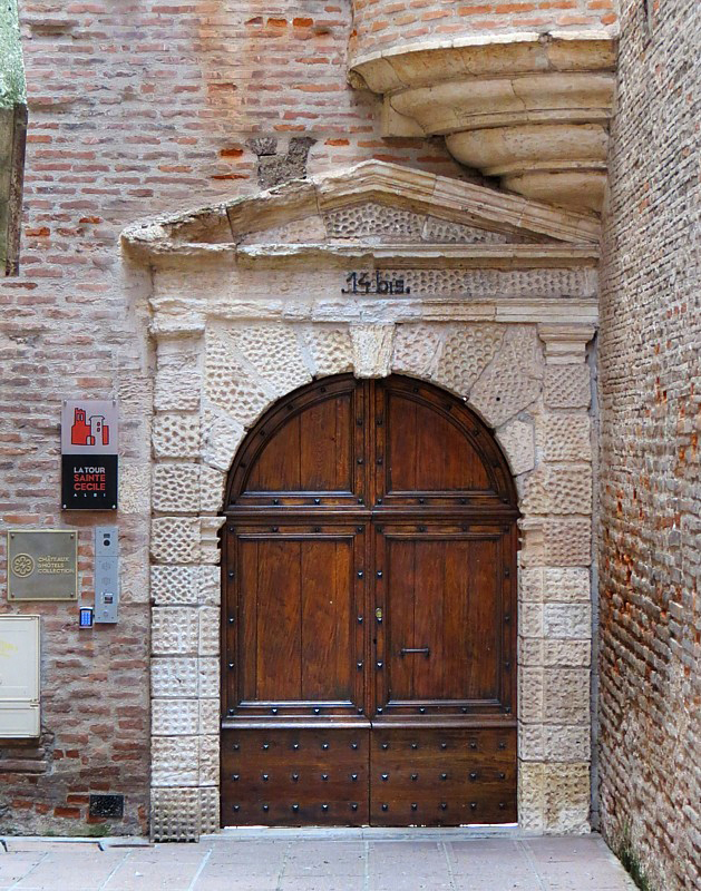 porte de la tour Sainte-Ccile 14 bis