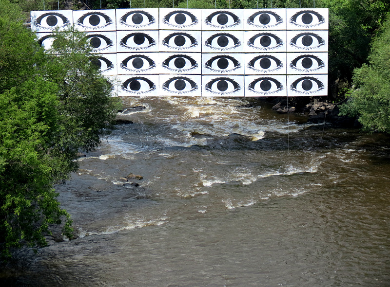 Les yeux sur la Rivière-du-loup