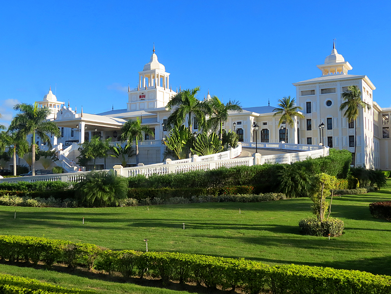 Hôtel pseudo palais