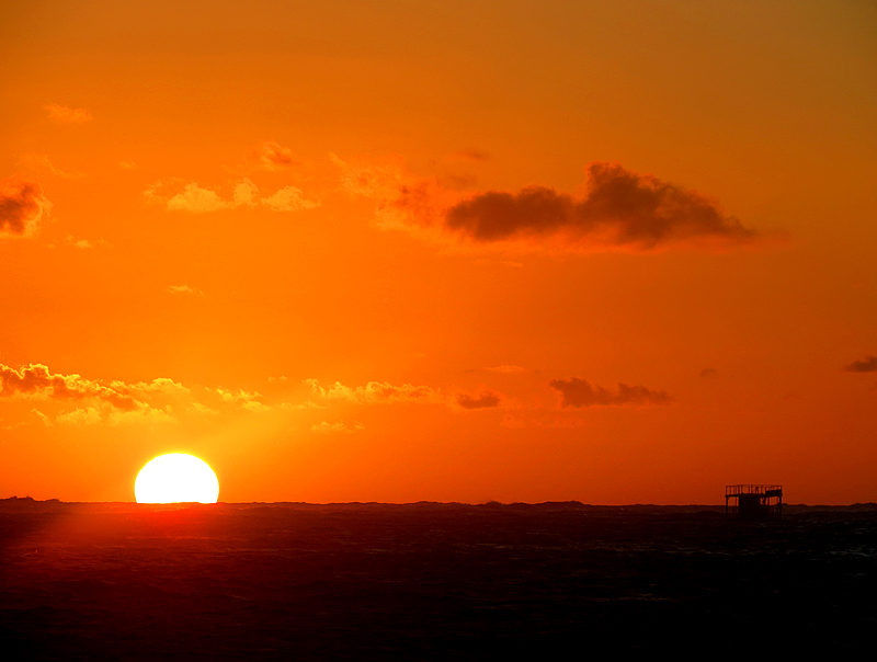 soleil et plateforme