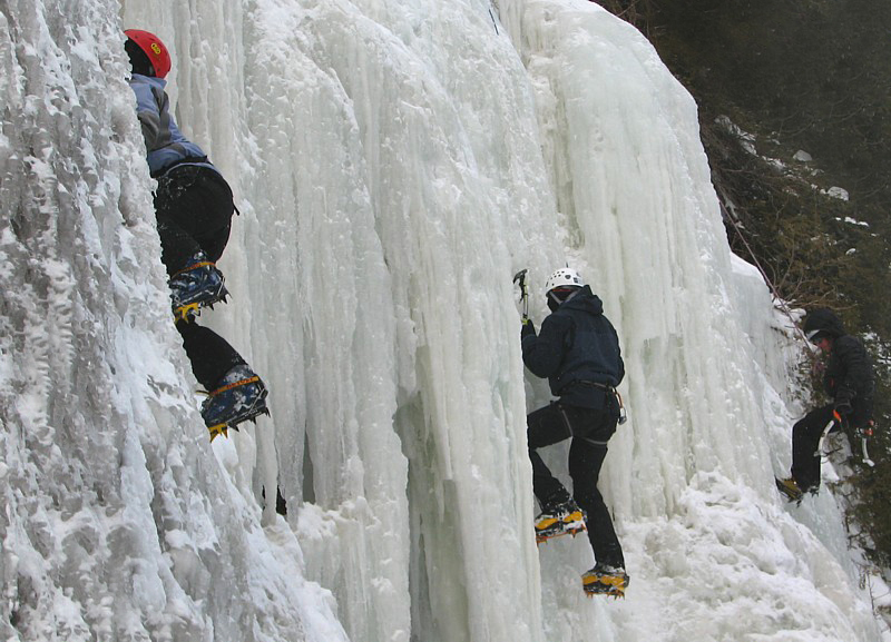 3 alpinistes