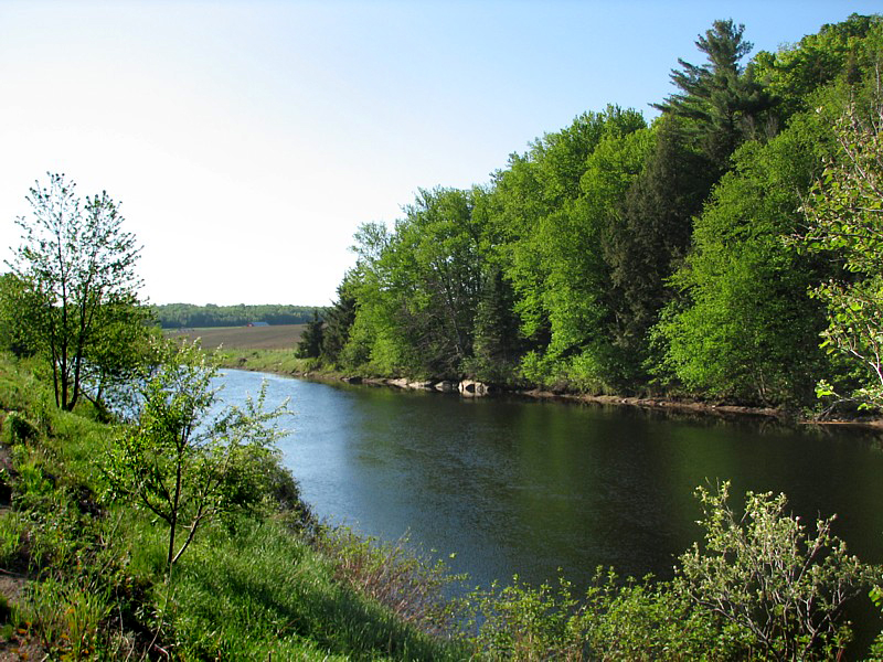 Sur la route de Saint-Paulin