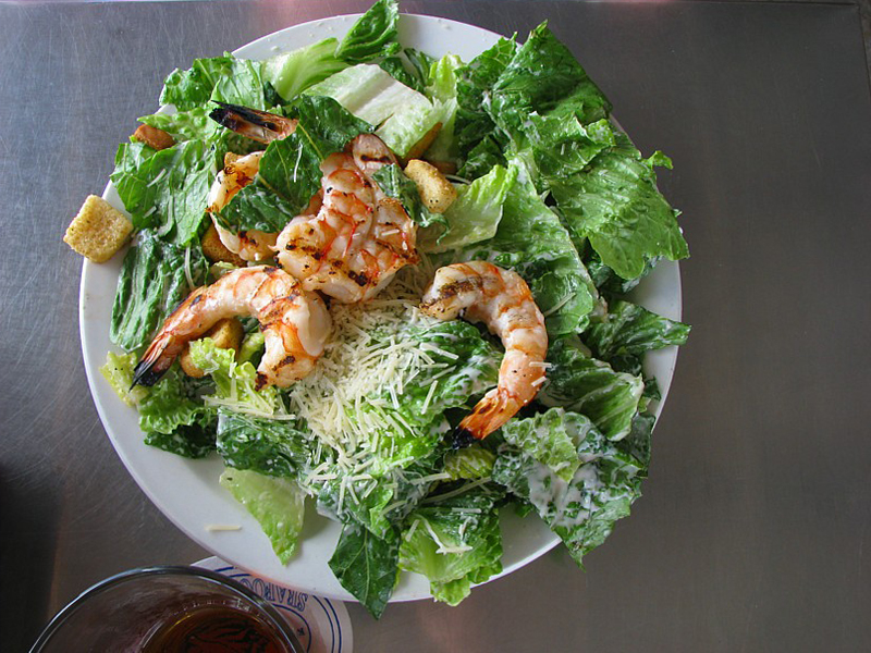 salade csar aux crevettes