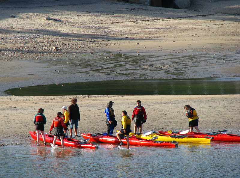 kayakistes  l'arrive