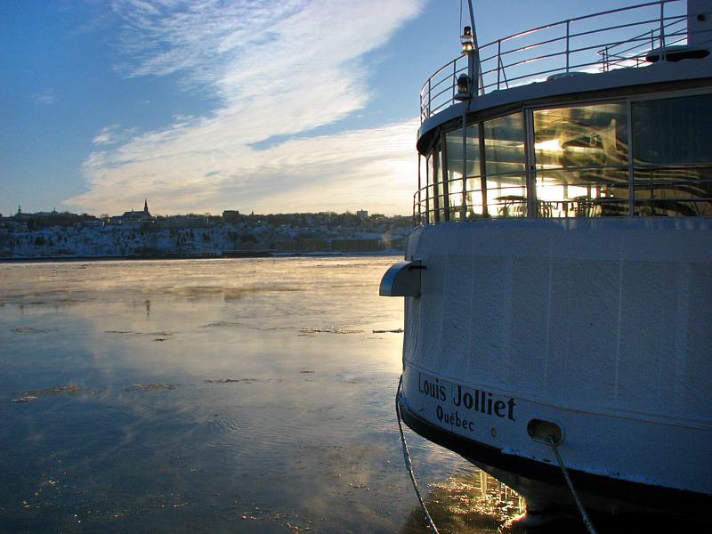 Lvis et le Louis Jolliet