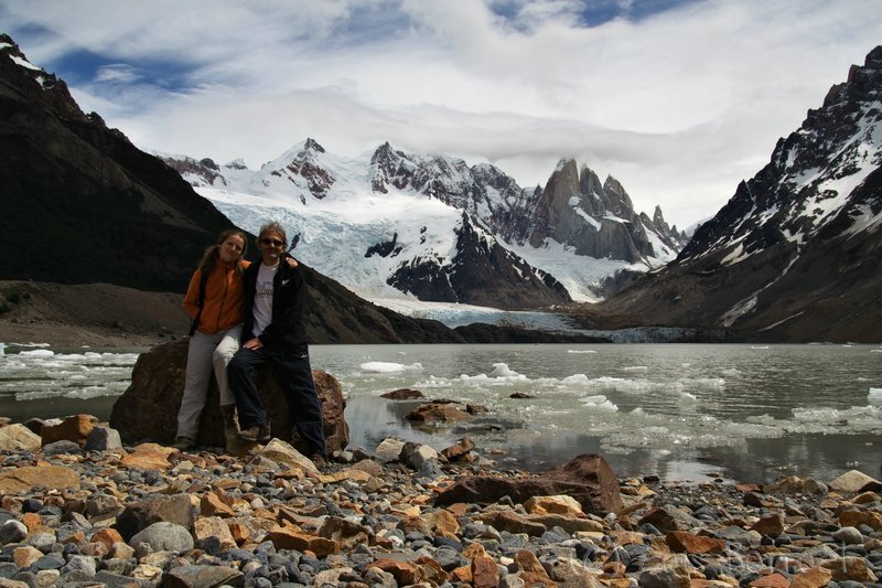 LagunaCerroTorreLuisCon.jpg
