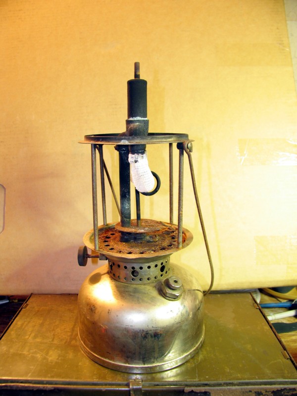 AGM 257 model 1920s lantern