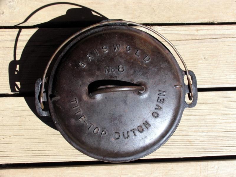 Griswold Tite-Top #8 Dutch Oven