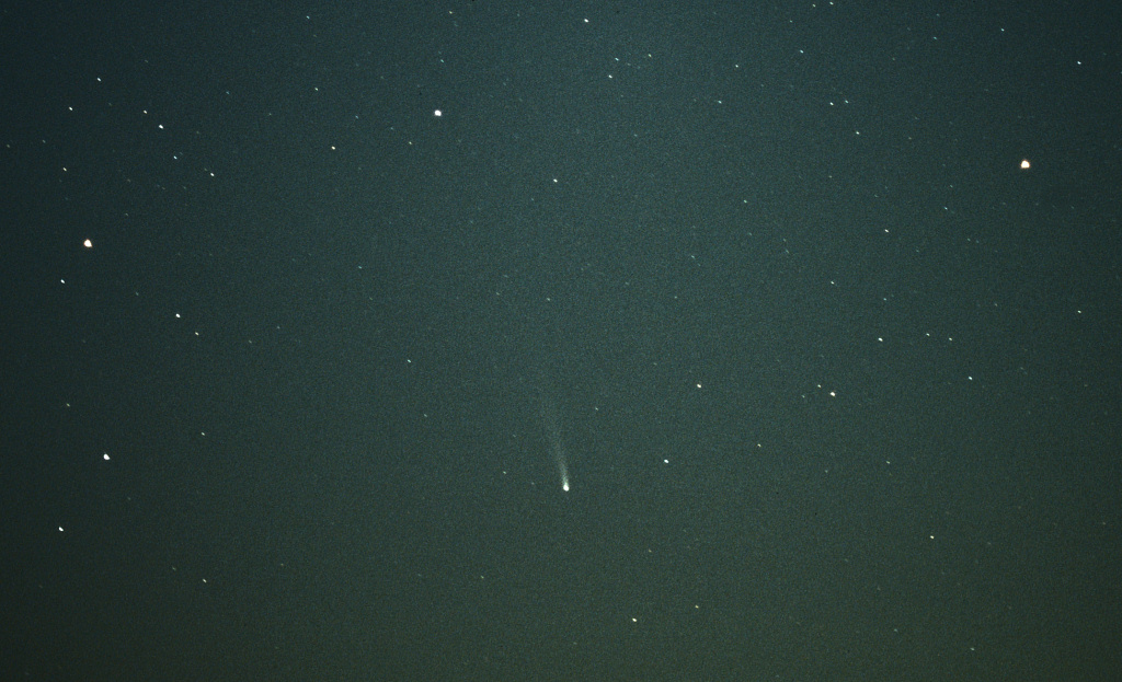 Comet Ikeya Zhang, Westbroek, 23 March 2002, 18:48 UT
