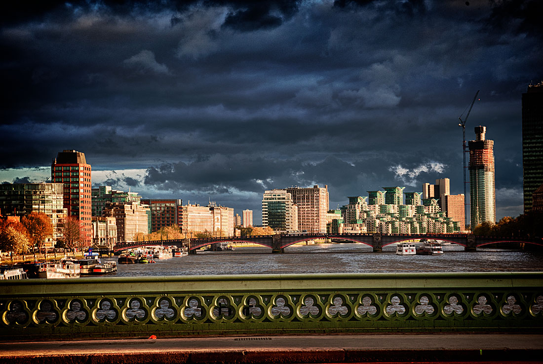 Storm Clouse west of Westminster Bridge