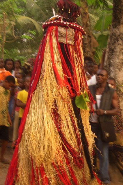 Igbo funeral masquerade, Oba