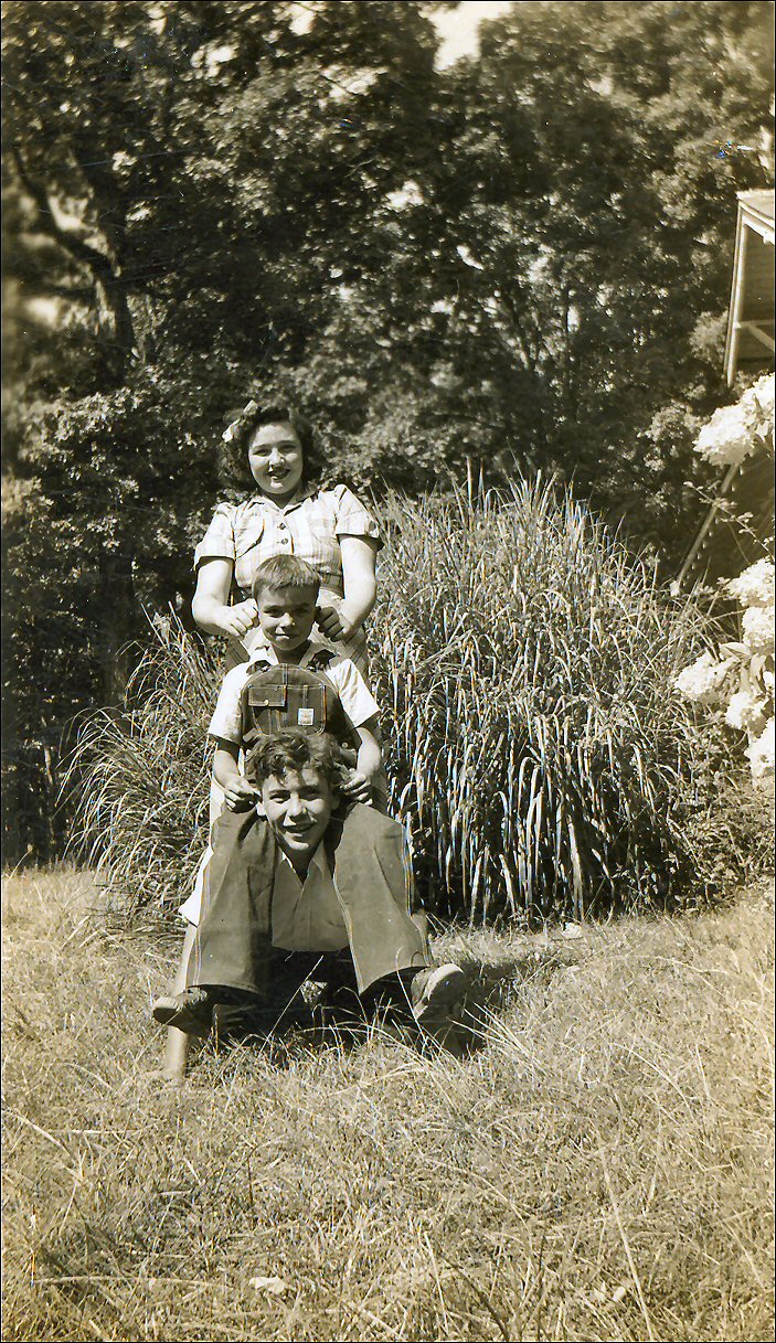Pansy, Billy and Raymond Laws