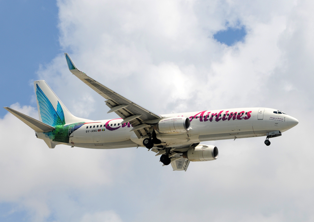 Caribbean Airlines Boeing 737-800 ( 9Y-ANU )